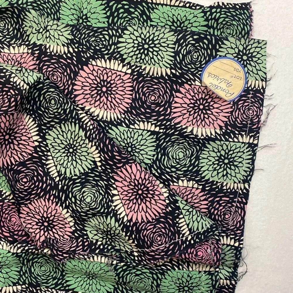 Vintage Fabric Remnant Lot of 6 VARIETY **READ**